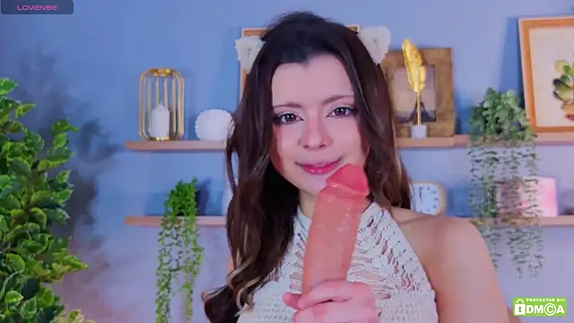 beatrishaa live cam on StripChat