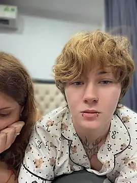 IceMur live cam on StripChat