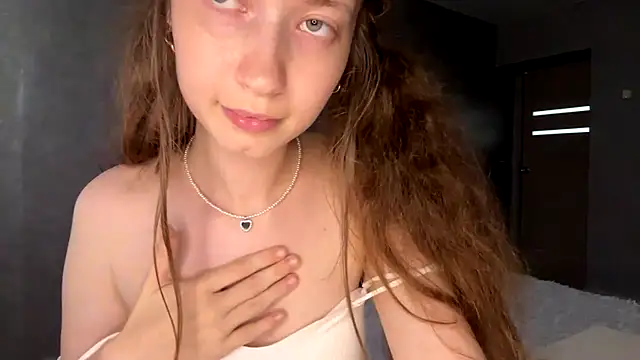 Emily_Mur_ live cam on StripChat