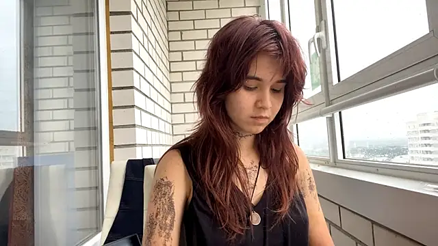 YoulaCoi live cam on StripChat