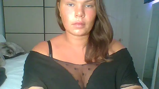 GEMMARMALADE live cam on StripChat