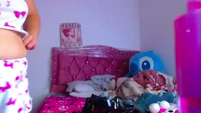Candykane29 live cam on StripChat