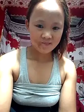 Hanhphuc_x live cam on StripChat
