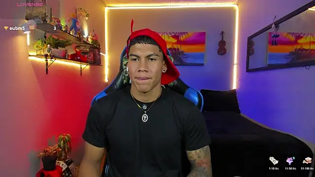 Damian_latinxxx live cam on StripChat