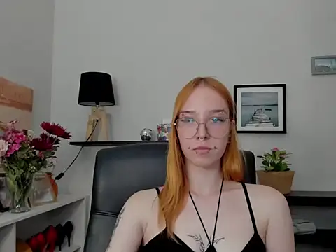 foxSonya live cam on StripChat