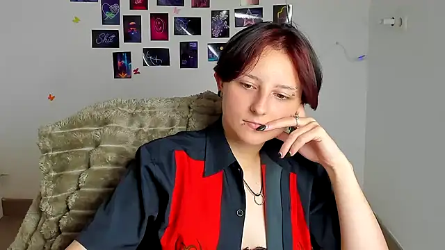 Dilara_Kiss_ webcam