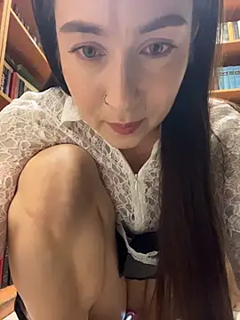Holly_Play