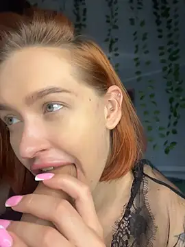 LittleFox___ webcam