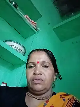 Manavi_x webcam