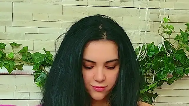 IngridMyst webcam