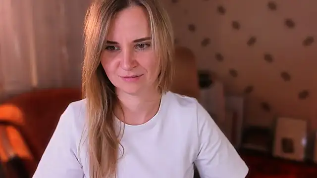 MiaSparkes webcam