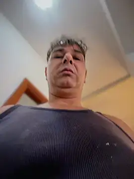 SecretlyDD webcam