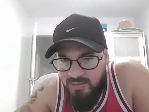 lachy2410 webcam