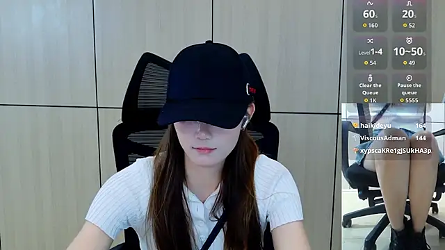 zhen-68 live cam on StripChat