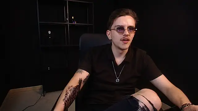FelixStarkk live cam on StripChat