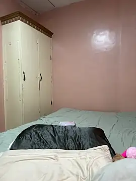expnsivecandy webcam