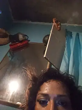 qaarlyfogosa webcam