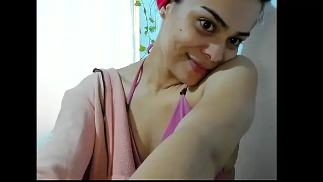 Antonella_Gomez22 webcam