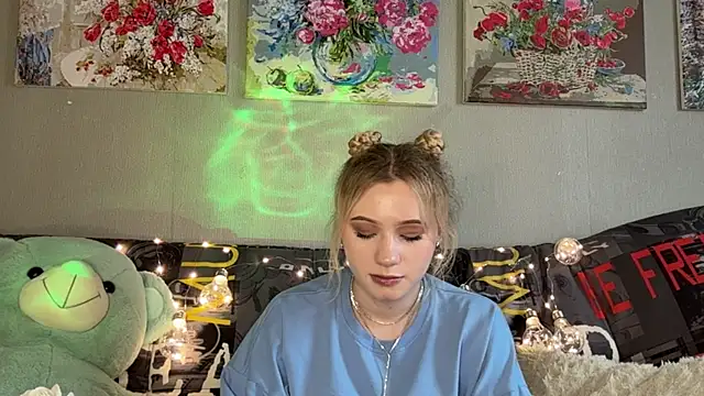 EarlineStrojnys webcam
