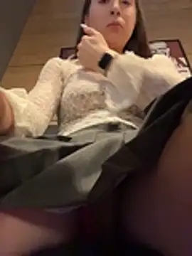 Holly_Play webcam