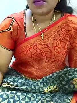 MaaliiiPonuTamil webcam