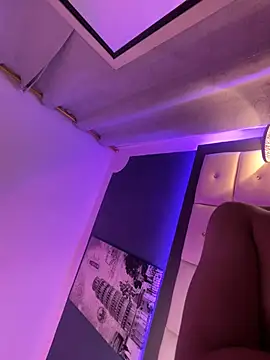 RED_VIOLETH webcam