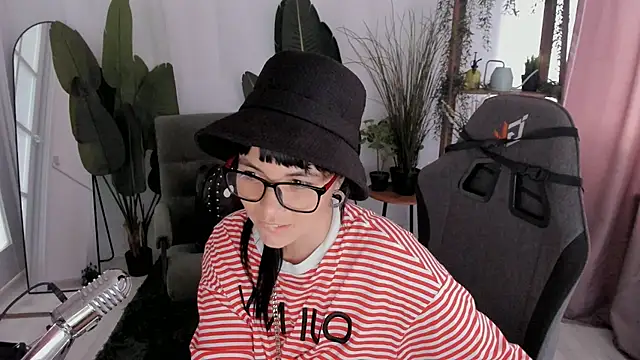 NeoGeisha webcam