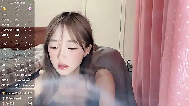 qingqing_love2025 webcam
