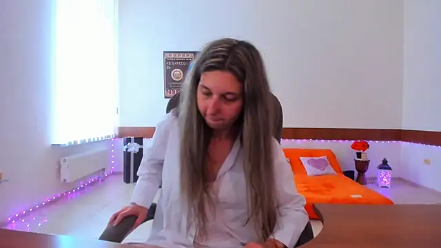 Ellina_Star webcam