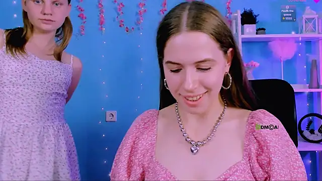 bella_sky11 webcam