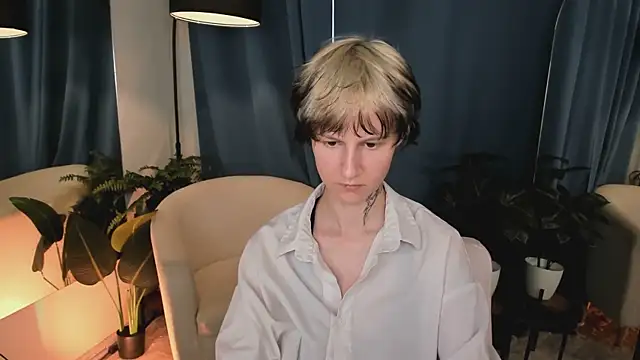 Senpai_Sins webcam