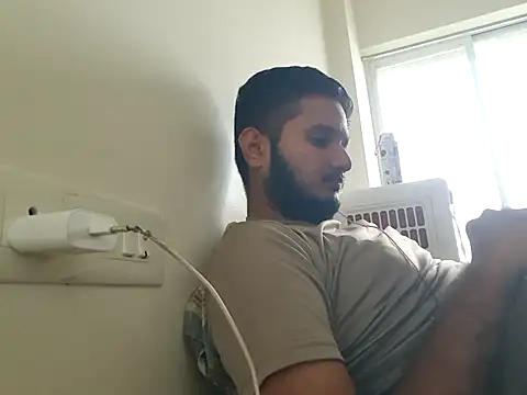 young-hairy-jon webcam