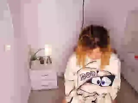 Michellblue webcam