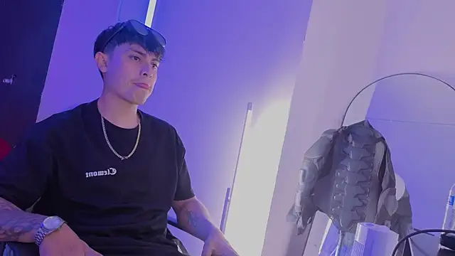 angel_still_ webcam
