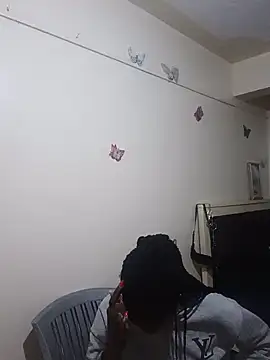 GoldenEbony1 webcam