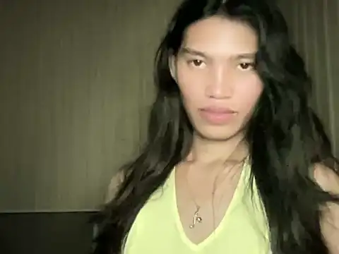 Yourgoddess_jayve webcam