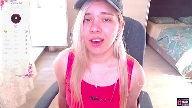 Lana__Nova webcam