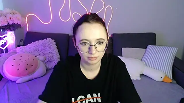 Mini_Diva webcam