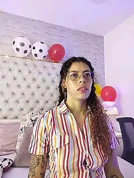 Pamelamiler__ webcam