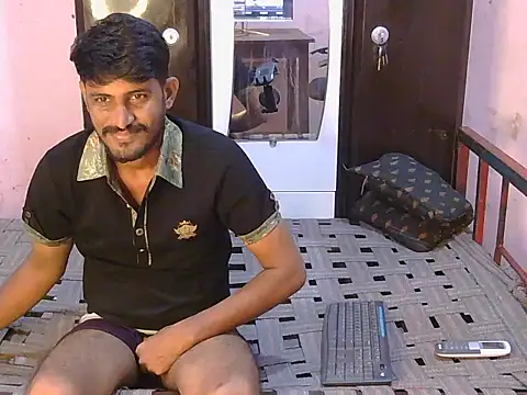 HotXKrish webcam