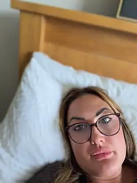 Crystal_xox webcam