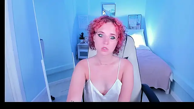 Zafina_Honey webcam
