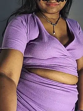 DIRTYSECRET_QUEEN_07 webcam