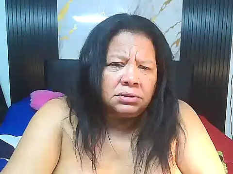 Shanttal0272 webcam