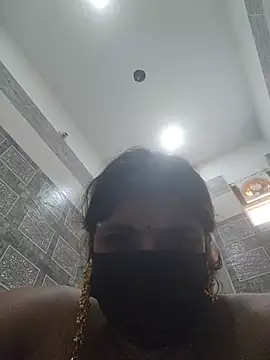 callmeshreya webcam