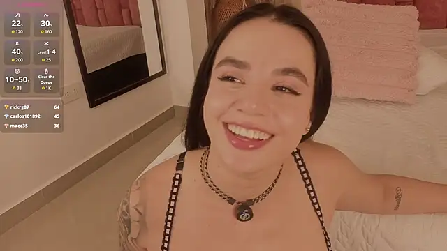 emmy_danielss webcam