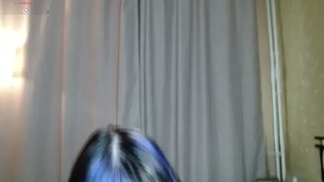 KellePourier webcam
