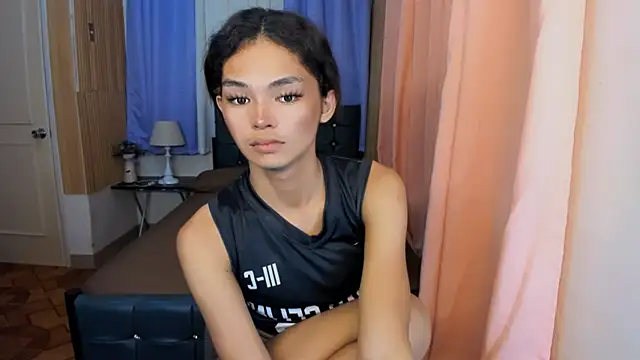 Kitty_Bigcockxxx webcam