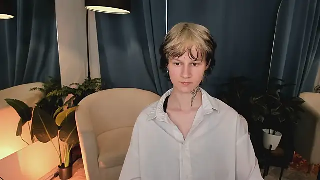 Senpai_Sins webcam