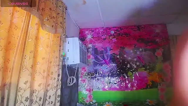 Charlotte_mh